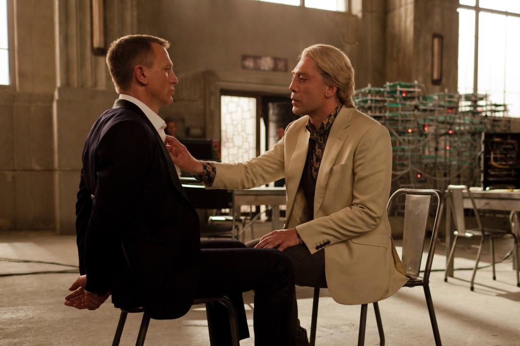 Bond (Daniel Craig) gerät in die Fänge von Superschurke Silva (Javier Bardem)