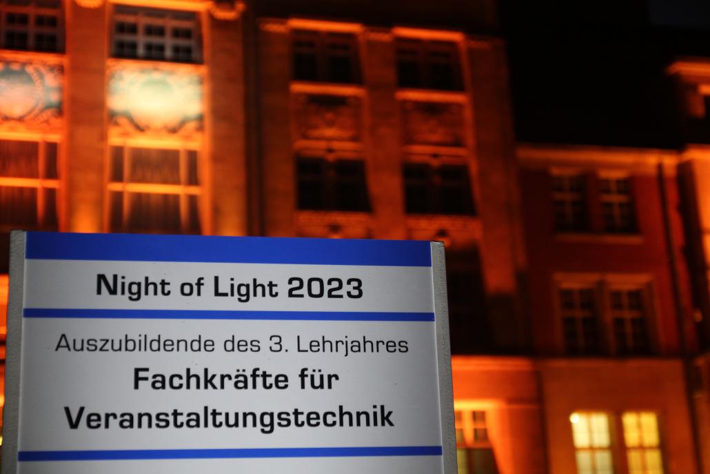 Die Illumination ist Teil der Abschlussprüfung der Auszubildenden des Regionalen Berufsbildungszentrum Technik der Landeshauptstadt Kiel.