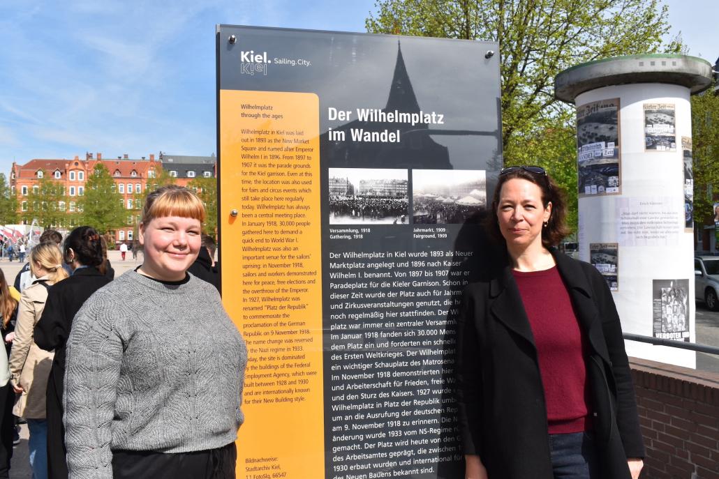 Info-Tafel erinnert an Kieler Bücherverbrennung 1933