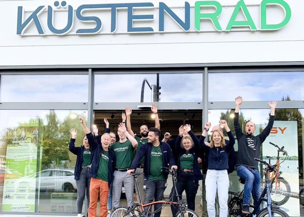 Die Küstenrad Crew aus Kiel freut sich auf den Start der E-Bike Saison.