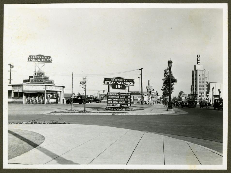 Sandwich Shop an der Ecke Wilshire Boulevard und Le Doux Road: Die Fotografien von Anton Wagner dokumentieren, wie sich die Stadt mit dem Automobil verändert. 