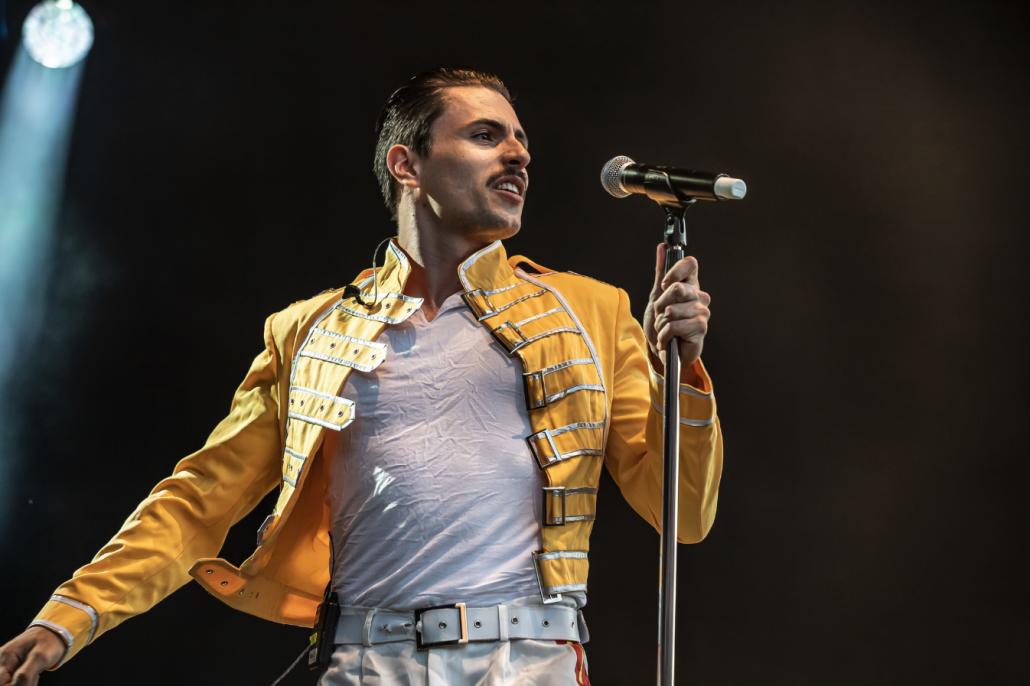 The Music Of QUEEN Live