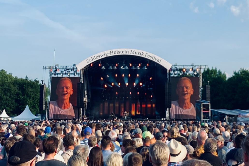 Sting in Kiel: Weltstar auf Autopilot