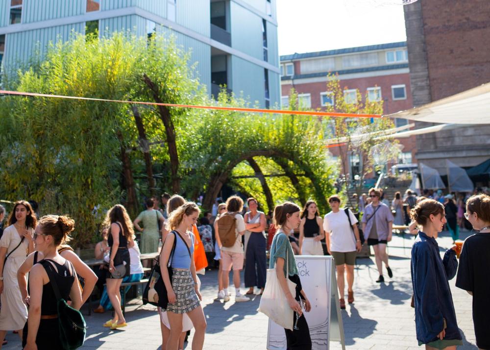 Muthesius Kunsthochschule feiert rauschendes Fest