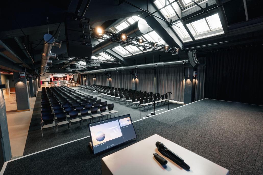 Zentral, urban, maritim: die neue Eventlocation in der Halle400.