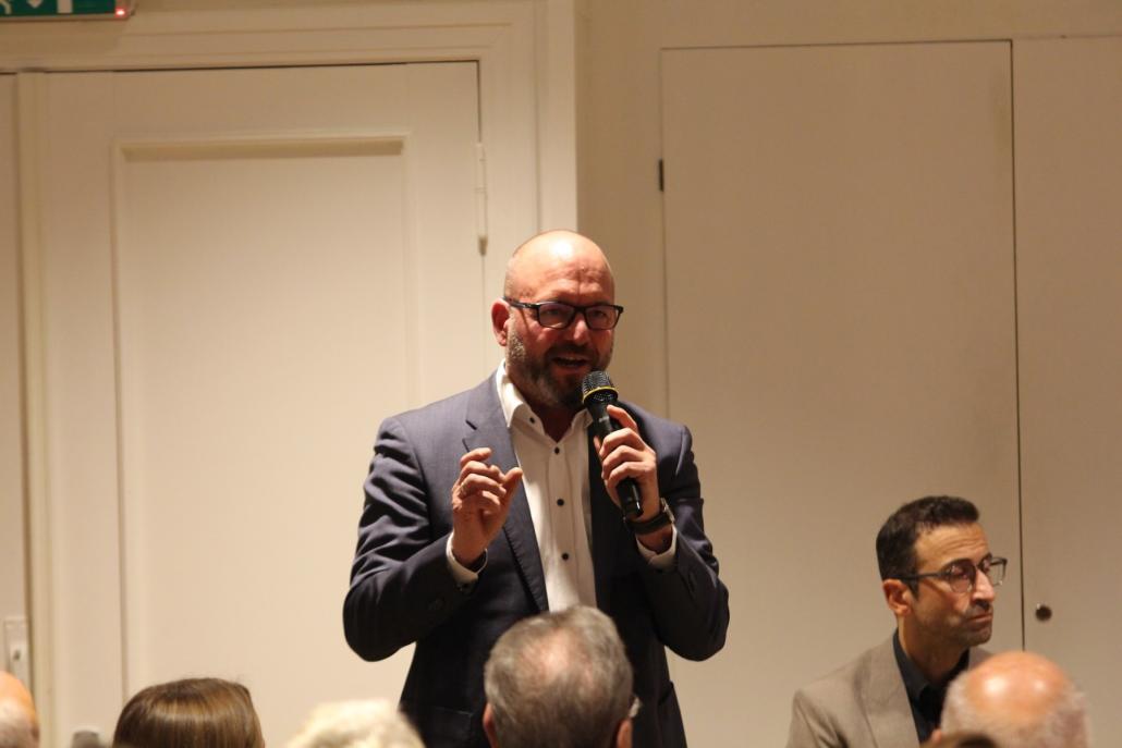 Setzt auf mehr Servicekultur in der Verwaltung: OB-Kandidat Ulf Daude will eine zentrale Anlaufstelle für Gastronom*innen schaffen.