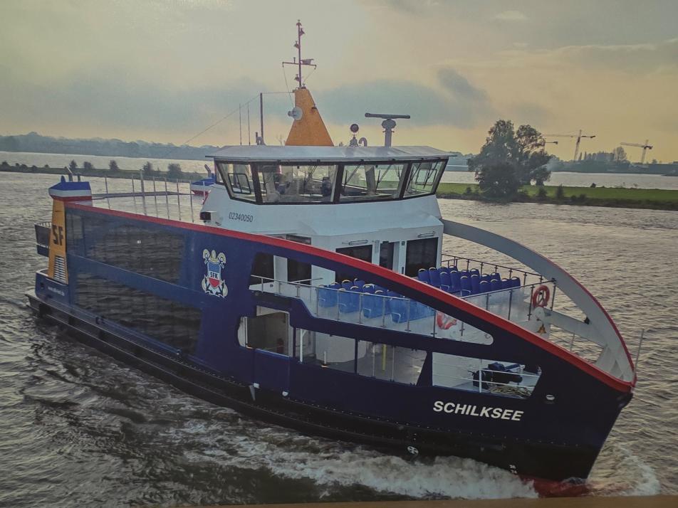 Taufe für das letzte Plug-in-Hybridschiff der SFK