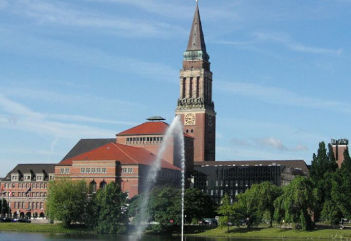 Stadt Kiel: 37 neue Nachwuchskräfte 