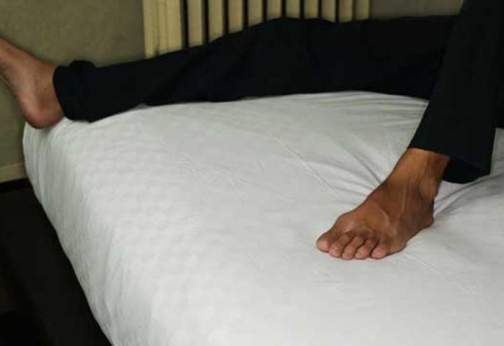 Missgeschick: Betrunken im falschen Bett gelandet 