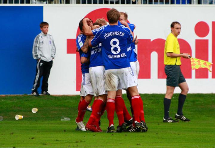 Holstein: 1:0 Sieg trotz 20 Minuten Unterzahl 