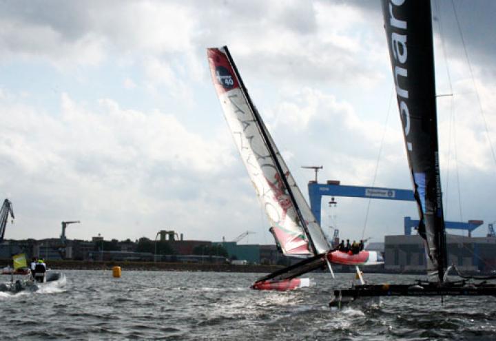 Auch 2010 erobern die High-Speed-Katamarane die Förde 