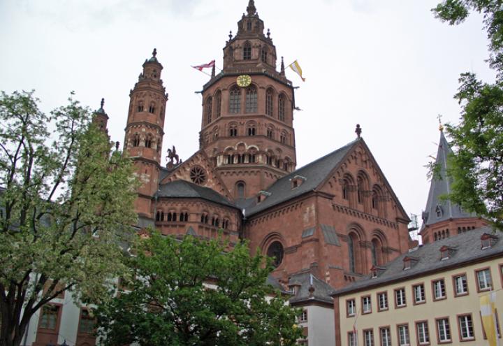 Von Römern, Narren und rheinhessischem Lebensgefühl 
