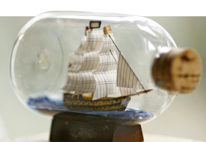Wie kommt das Schiff in die Flasche?  