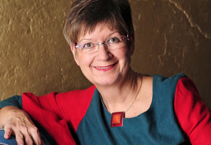 Märchen-Erzählerin Christiane Delfs-Findeisen im Porträt 