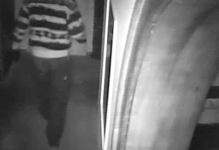 Öffentlichkeitsfahndung nach zweimaligen Einbruch in Apotheke 