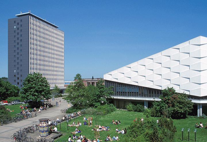 „summa cum laude“ – Das Campusfest 