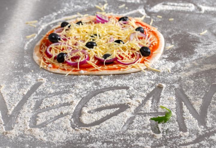 Vegane Pizza auf Bestellung – jetzt in Kiel 