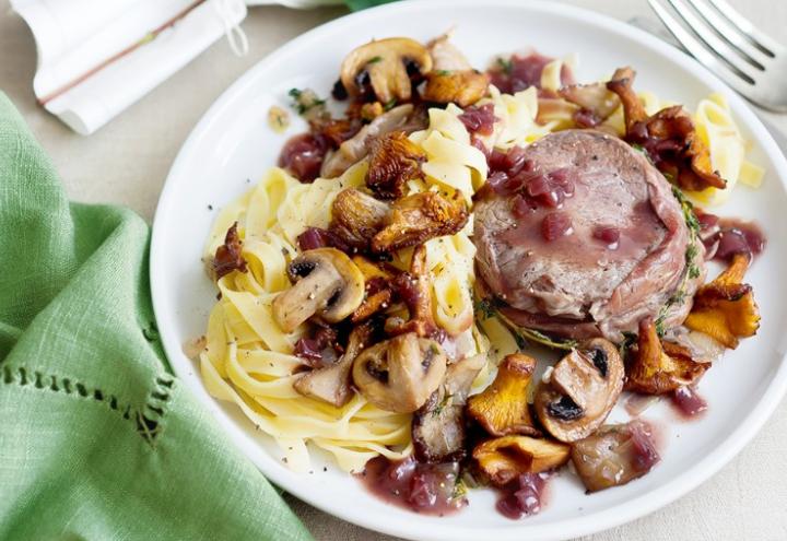 Rezepttipp von Marten Freund: Rinderfiletmedaillons mit Pasta