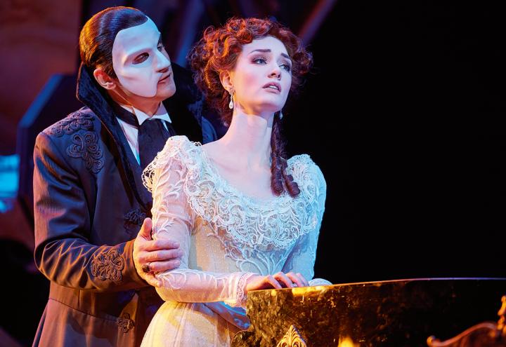 Musical: Liebe Sirbt Nie – PHANTOM II 