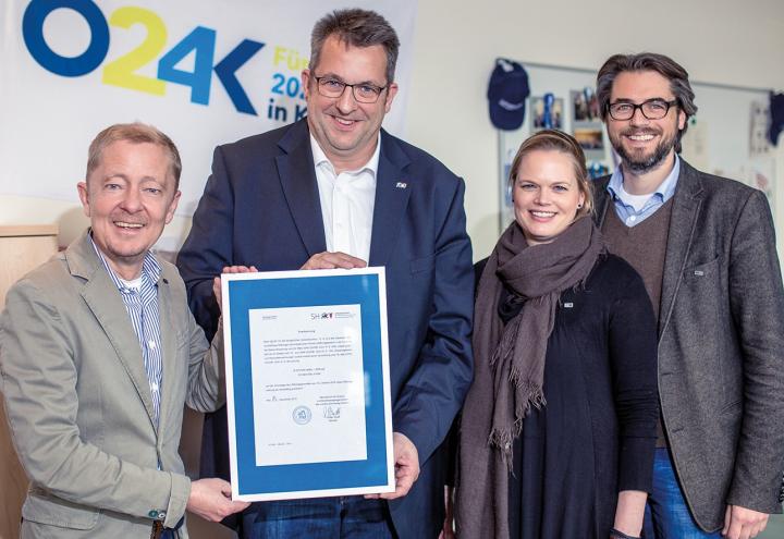 Carsten Köthe gründet R.SH hilft helfen-Stiftung 