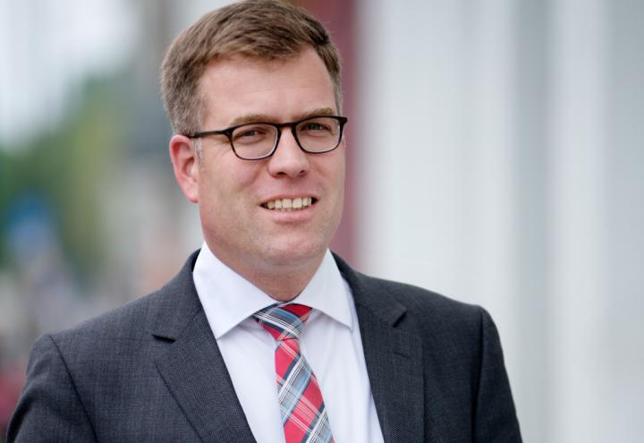 Kfz-Gewerbe begrüßt E-Auto-Prämie