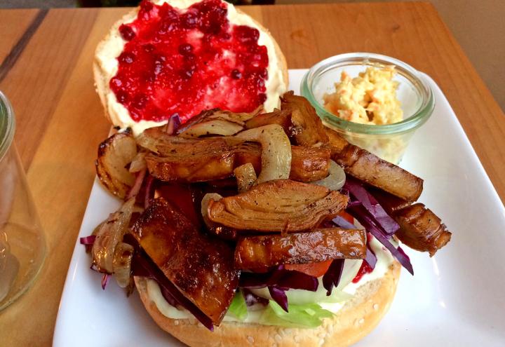 Mehr Platz für vegane Köstlichkeiten 