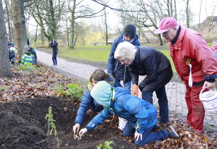 Frische Blumen für den Schützenpark 