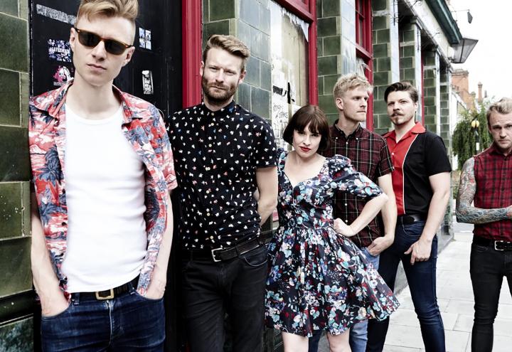 Skinny Lister & Karin Rabhansl in Kiel
