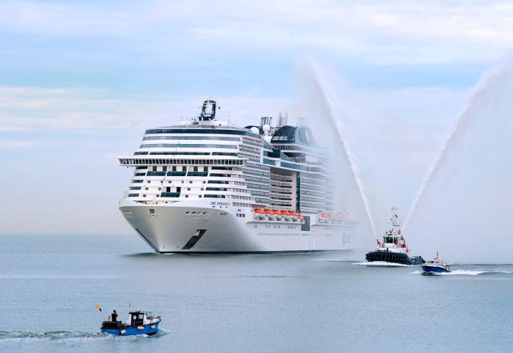 Die MSC Meraviglia feiert ihren Erstanlauf 