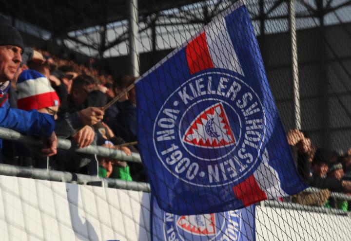 Holstein Kiel bleibt ungeschlagen 