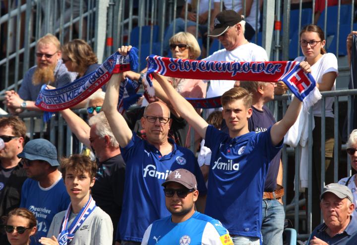 500 Fans bei Holstein-Test erlaubt