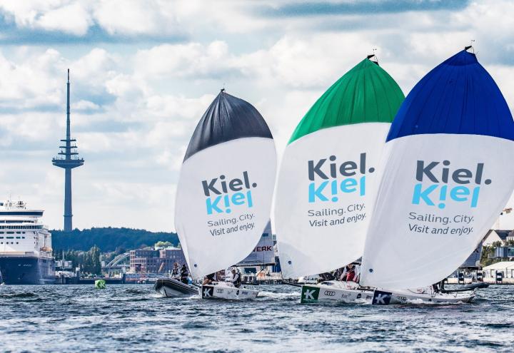 Segel-Elite misst sich in Kiel 