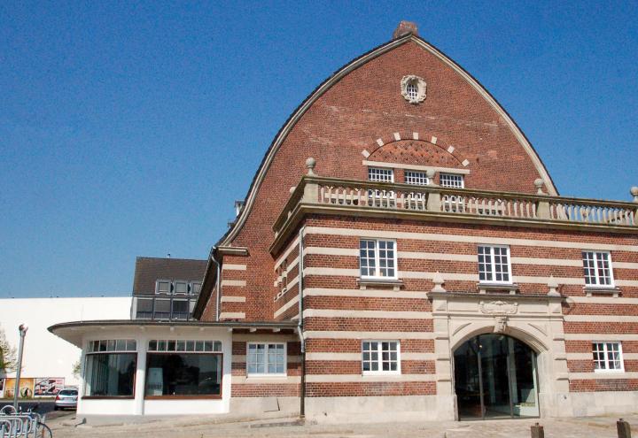 „Color Magic“ setzt Anker im Schifffahrtsmuseum