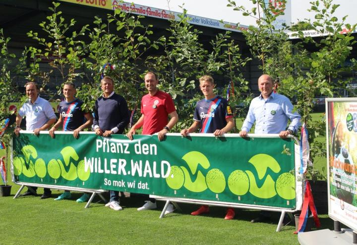 Holstein Kiel ist „Deutscher Meister im Bäume schießen“ 