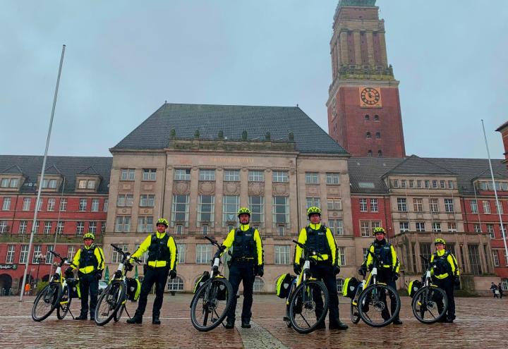 Kiels erste Fahrradstaffel im Einsatz