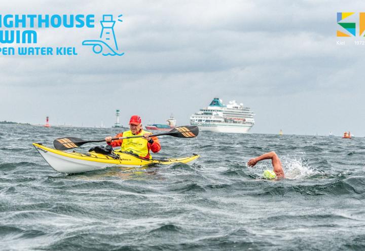 Spektakel auf dem Wasser beim Lighthouse Swim