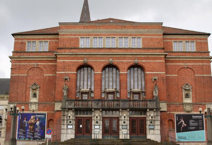 Kieler Theater-Programm 2024/2025 vorgestellt 