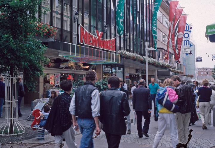 Mit Gebärdensprache durch die Geschichte Kiels