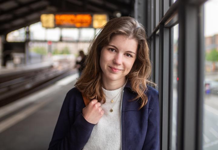 Eva Kewer im Interview: Schauspielerin mit Freifahrtschein 