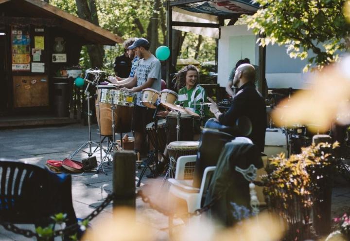 Kulturinitiative Gaarden stellt sich auf Brunnenfest vor