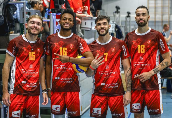 Die internationalen Volleyball-Talente der KTV Adler im Interview 