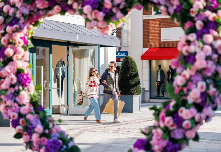 Das Designer Outlet Neumünster lässt Shopping-Herzen höher schlagen