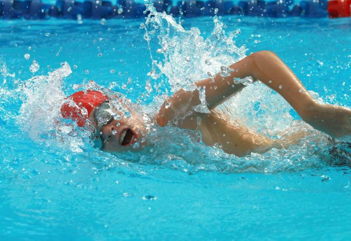 Schwimmen für das Sportabzeichen im Hörnbad