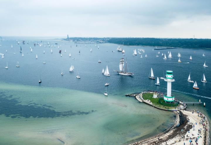 Erlebe die Kieler Woche auf dem Wasser!