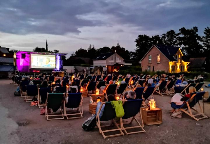 Kino am Meer: Filmabende mit Meerblick