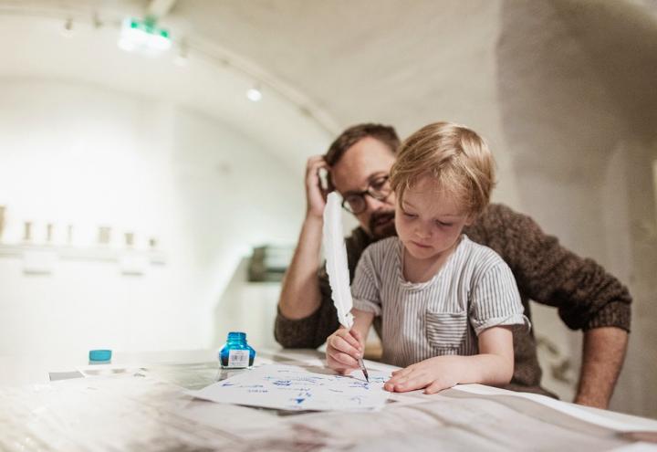 Kiels Stadtmuseum: Schreiben wie im Mittelalter für Kinder
