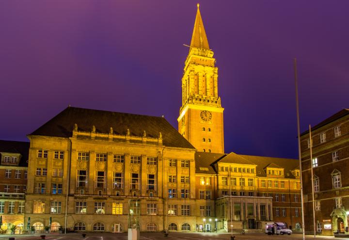 OB-Wahl Kiel 2025: So läuft der Wahltag und die Party danach 