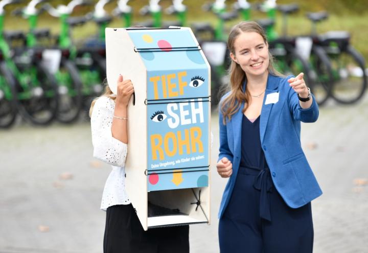 Projekt „Tiefsehrohr" in Kiel: Aus Sicht von Kindern sehen 