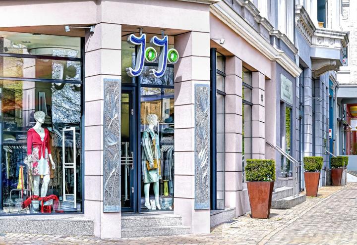 Boutique JOJO verabschiedet sich mit Räumungsverkauf aus Kiel